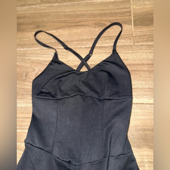 Black mesh side and back cutout jumpsuit /Romper Yoga lounge size Small - Picture 10 of 12
